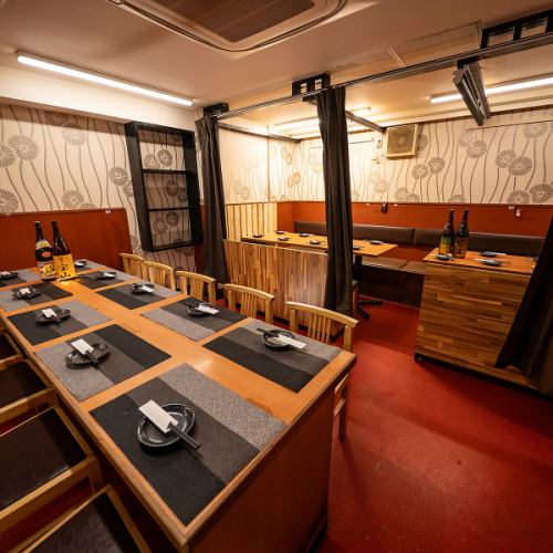 貸切利用にも対応しており、周りを気にせずプライベートな空間としてご利用いただけます。歓送迎会やイベント、パーティーなど幅広いシーンに対応可能。人数やご要望に応じて柔軟にご案内いたします。