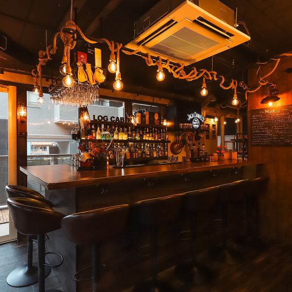 特別な日のお食事にふさわしい空間もご用意しています。特に2階席からは、四季折々の表情を見せる大通公園が一望できる開放的で特別な空間です♪大切な方との記念日や誕生日、特別なデートなど、心に残る素敵なひとときを演出します。美しい夜景や景色を眺めながら、美味しい料理と本格カクテルで乾杯しましょう☆