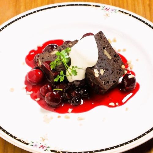 Chocolate brownie hot berry sauce