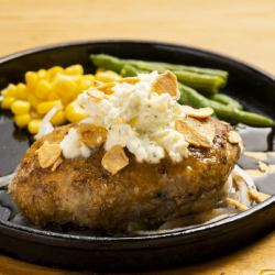 Garlic & butter three star hamburger steak