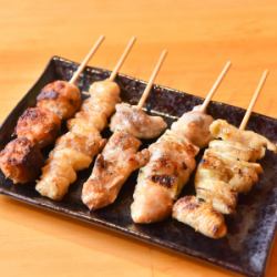 五串什錦烤雞串