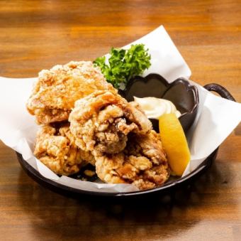鶏のからあげ