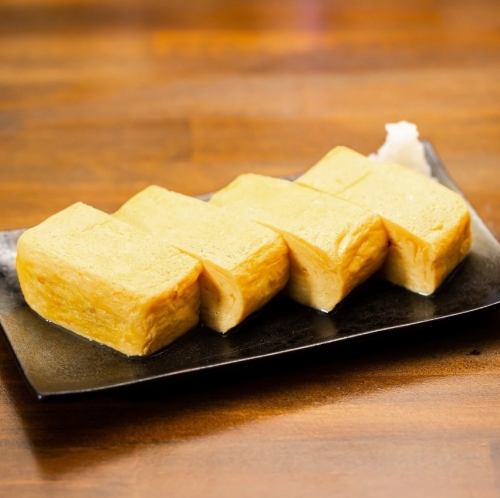 【だし巻き卵】あふれるほどの出汁を使った贅沢な一品！