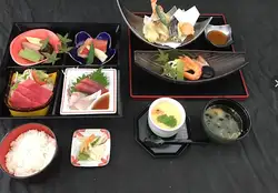 お刺身定食