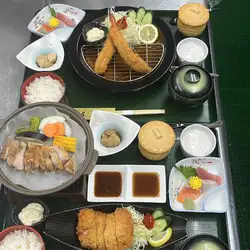エビフライ3本定食