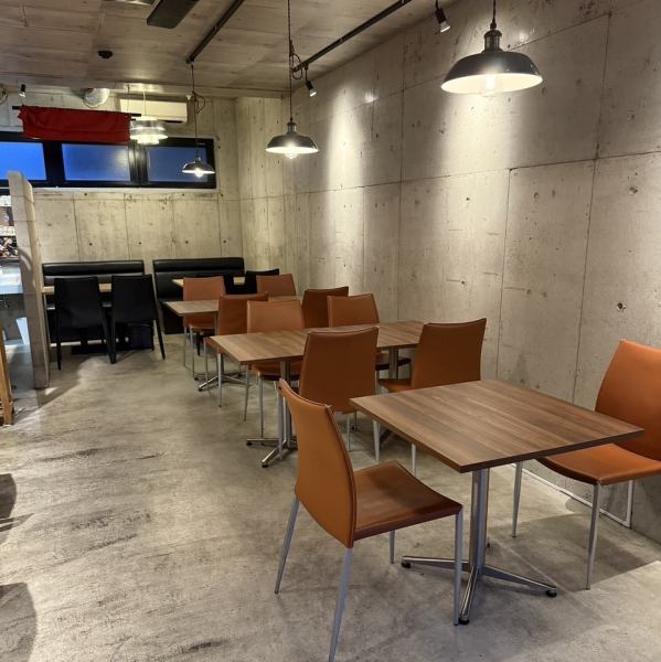 【カジュアルな集まり～会社の宴会までシーンを問わず、使えるお店】女子会・ママ会や、大人数の宴会にもおすすめ。居心地の良さ◎深夜まで営業中。0次会～2、3次会までお使いいただけます。貸切は20名様より承ります。まずは、お気軽にお問い合わせください。