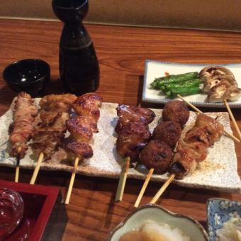 [Kushiryu Enjoyment Course] 3,980 yen (tax included) with 8 specially selected charcoal-grilled skewers + 2 hours of all-you-can-drink