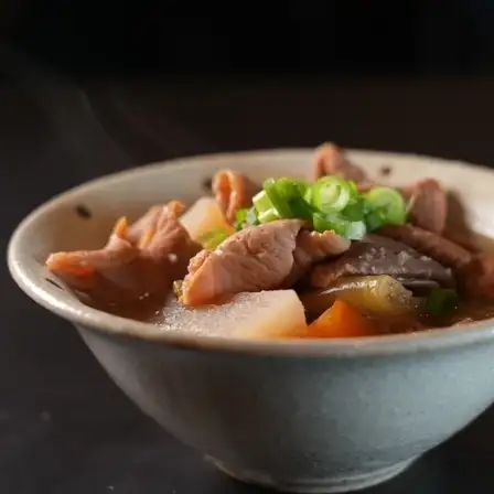数量限定のもつ煮もメニューに!