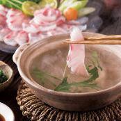 【紅葉鯛しゃぶコース6600円（税込）】刺身盛合せ、鶏の炭火焼き、蕎麦等11品/2.5時間飲み放題付