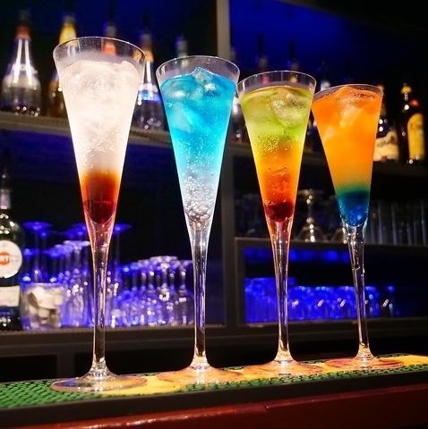 500種の本格カクテル３H飲み放題&フード全6品　2200円★