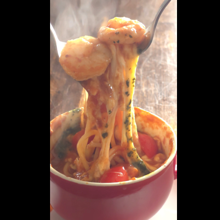 【期間限定】エビとフレッシュトマトのトマトバジルボルケーノパスタ
