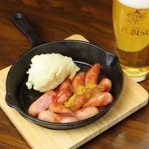 ソーセージ盛り合わせ