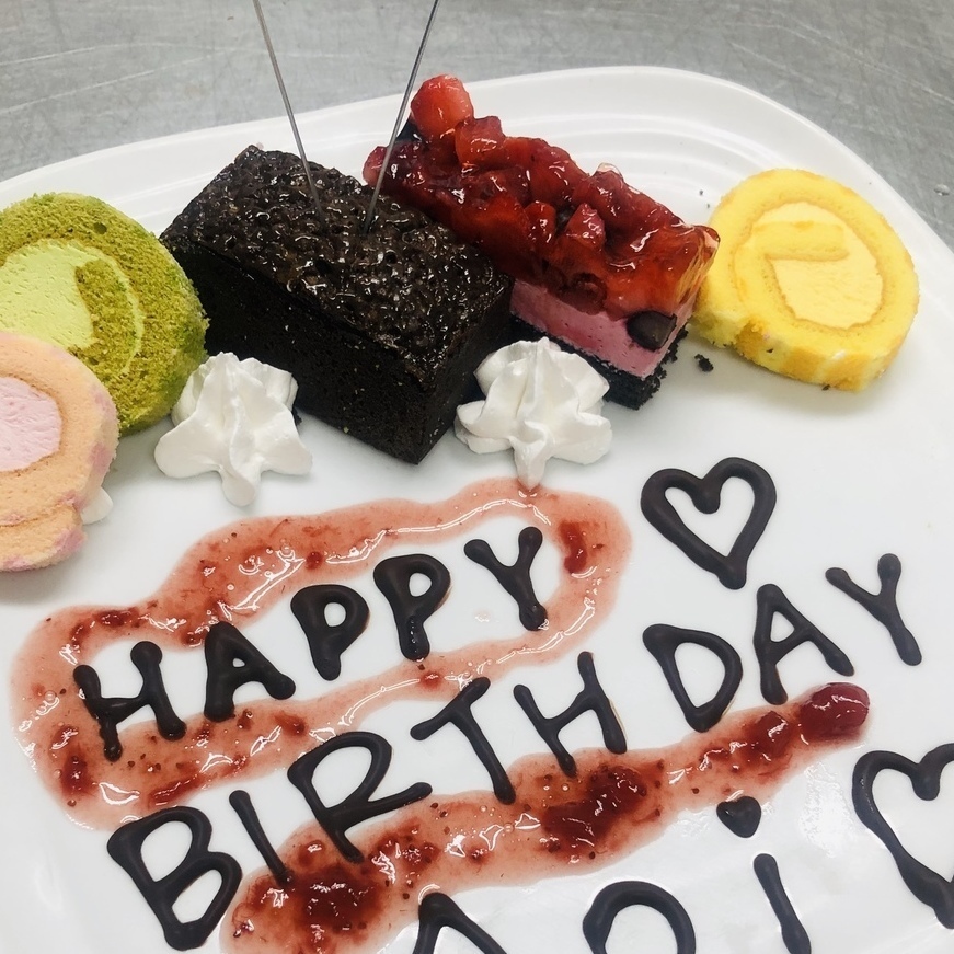 焼肉でお祝いは牛角で決まり！プレートもご用意しております！