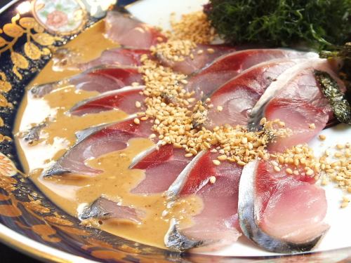 Mackerel caught in the morning in Nagasaki Prefecture! You can also make reservations.