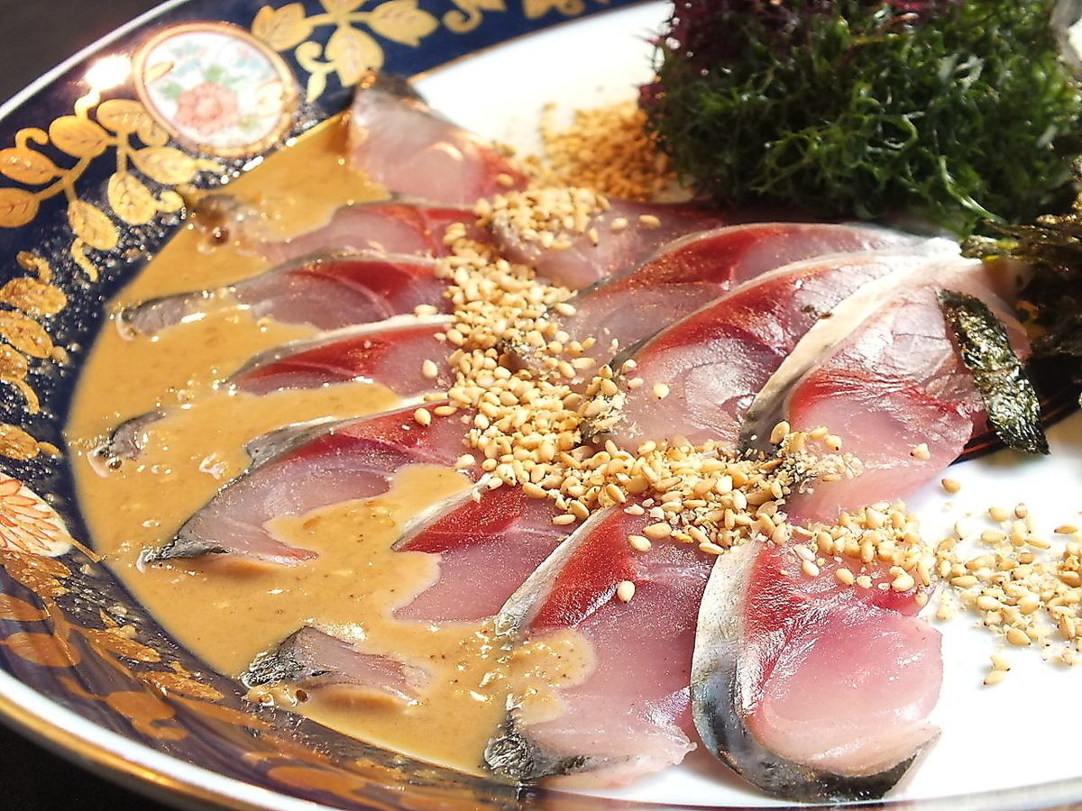 We offer many courses with the famous swimming mackerel and sesame mackerel◎For details, please contact the course♪