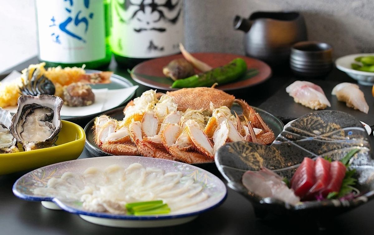 本格和食が楽しめる当店ではふぐ料理含め新鮮な海鮮料理を各種ご用意しております。