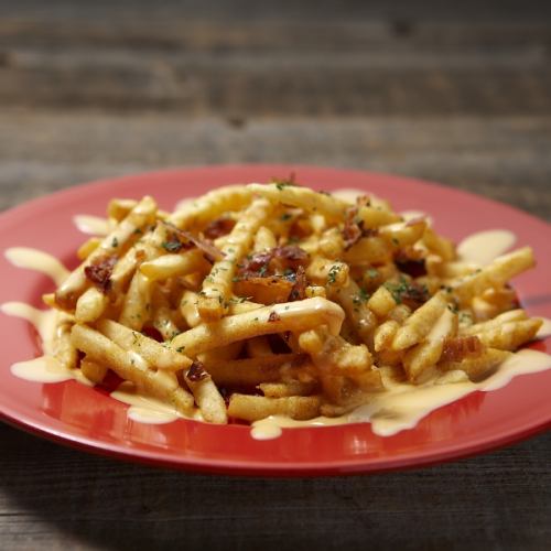 프렌치 플라이 with 치즈 소스