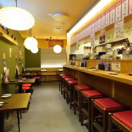 1名様～カップルで大賑わいのカウンター席です。
