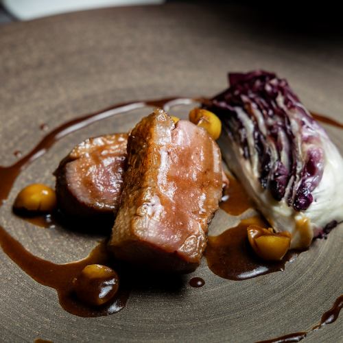 [Hotel Dinner] Full-course dinner at an unpretentious casual hotel