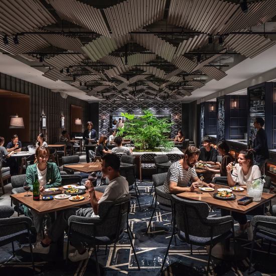 70名まで収容可能な広々とした空間です。