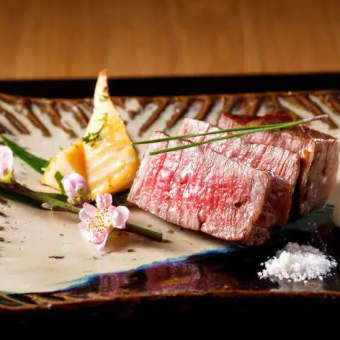 《A5ランク黒毛和牛2時間食べ飲み放題コース》ヒレステーキorしゃぶしゃぶorすき焼きが食べ放題