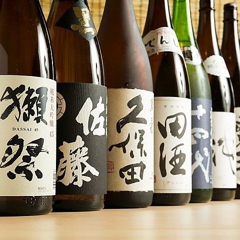 接待や会食で人気の日本酒や貴重なウィスキー響もご用意してます