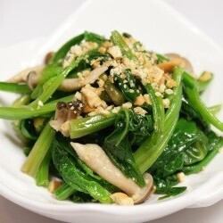 ほうれん草炒め