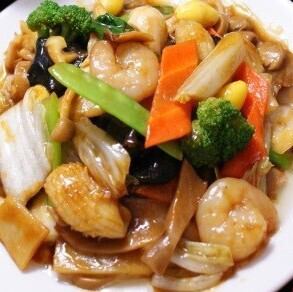 あんかけ五目やきそば