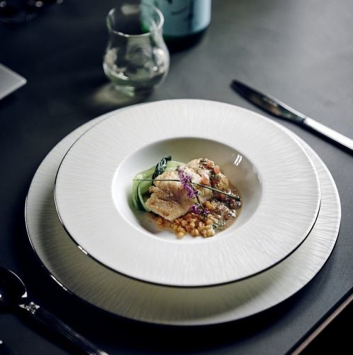 四季折々の食材を使った洋風創作料理を楽しめます