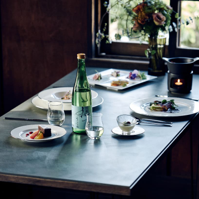 【旬の恵み】四季折々の美味しさを堪能する、季節ごとに内容が変わる創作料理をコースでご提供