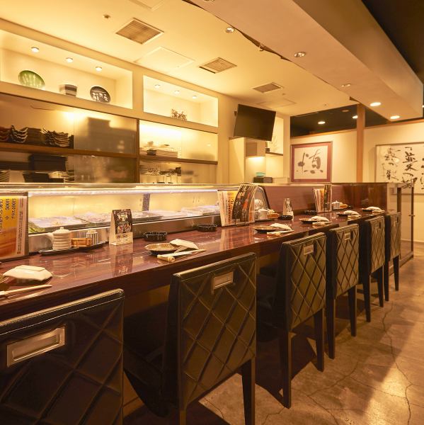 让我在一个平静的空间与客人共度美好时光，我将为您提供最好的空间/美食。我们正在等待Kuroko Keisei成田餐厅的所有工作人员在时尚的氛围中推荐的住宿或晚餐。