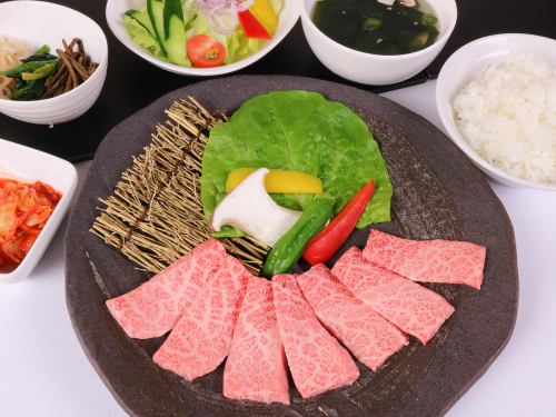 Specially selected top-grade kalbi lunch