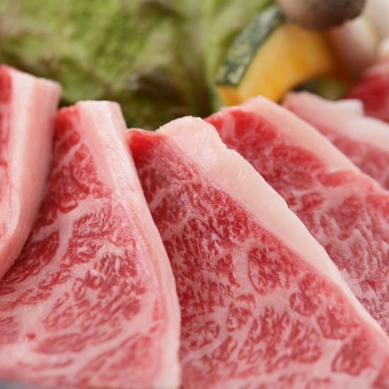 プロの目利きで厳選されたお肉を仕入れ！絶品焼肉をどうぞ♪