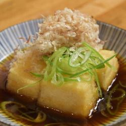 Deep-fried tofu in rich broth