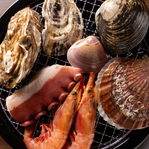 Enjoy it cooked to your liking! "Seafood Beach Grill Course" 7 dishes with 2 hours of all-you-can-drink for 4,000 yen ⇒ 3,500 yen
