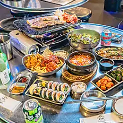 【평일의 달부터 나무 한정】무료 뷔페 2시간 첨부 여자회 코스 3850엔