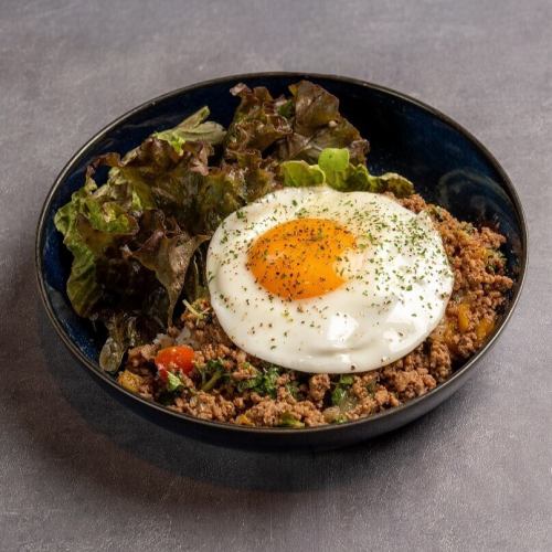 羅勒口味的蓋飯