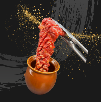 We offer carefully selected thick-sliced beef tongue and Japanese Black Beef (WAGYU)!