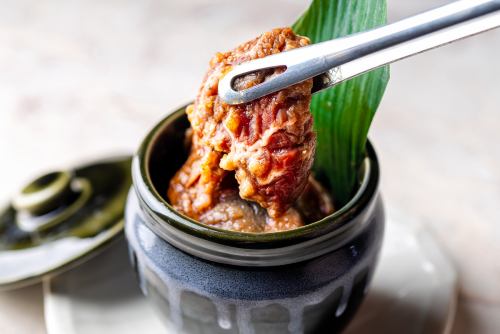 秘伝の壺漬けとろ旨ハラミ