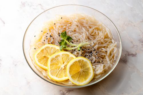 特製旨出汁冷麺