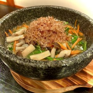 キノコの石焼あんかけ