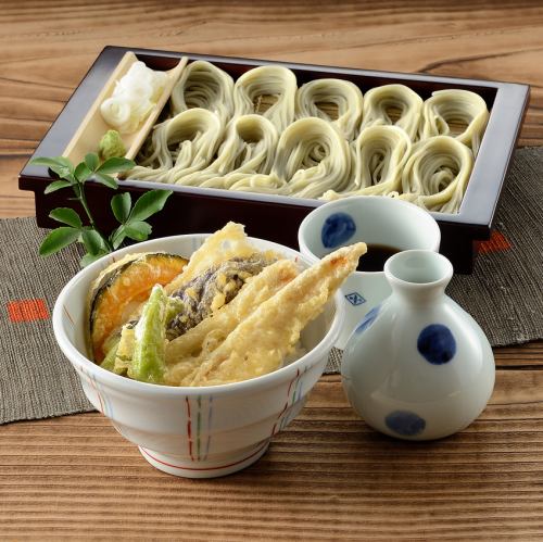Hegi soba and vegetable tempura bowl set