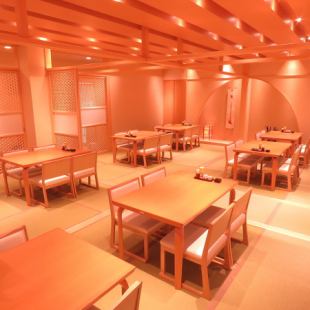 The private room of the large banquet on the second floor has a partition, so you can freely arrange the seats! You can use it for various banquets, girls-only gatherings, and various scenes.Please feel free to contact us ♪