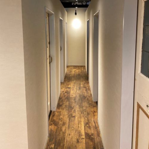 【2階・完全個室】完全個室にリニューアル！カップル個室×1室・テーブル個室（2～4名様×3室・5～6名様×1室）