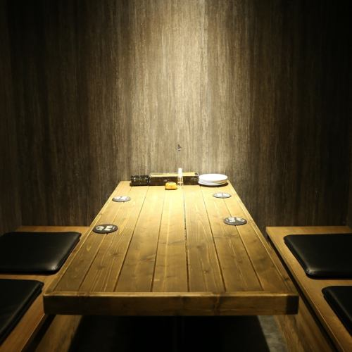 2F・3F 전석 완전 개인실