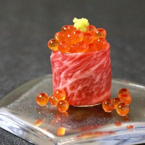 【必食その2】GAMの「にくら（にく+いくら）」～至福のひとくち～