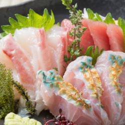 Assortment of 3 kinds of sashimi