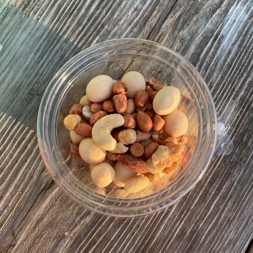 ミックスナッツ