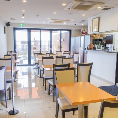 昼・午後・夜で変わる空間