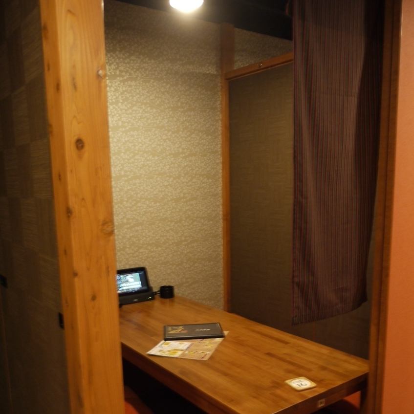 Private rooms are available for small groups.In a calm private room with a sunken kotatsu.